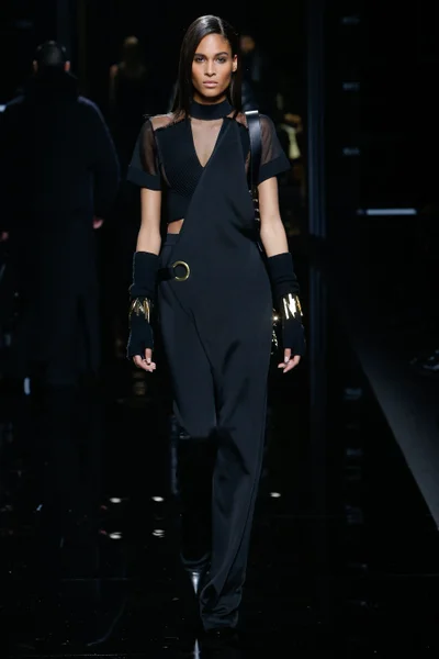 Look 24